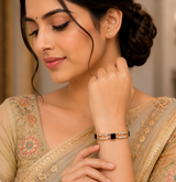 AGASTI CLOSE SETTING DIAMOND BANGLE
