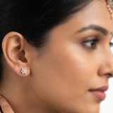 SPARKLE STAR DIAMOND STUDS