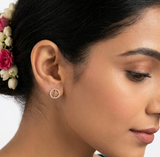 LUMINOUS DIAMOND STUDS