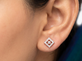 Scintillating Square Shaped Stud