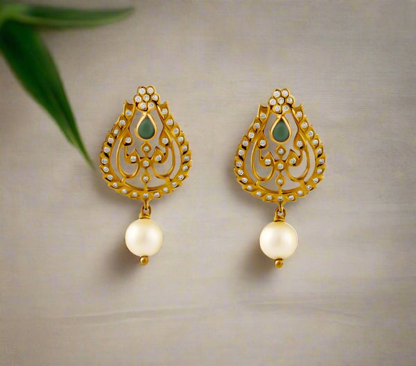 The Miheeka Closed Setting 22k Diamond Stud