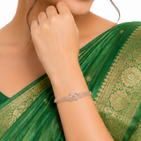WRICHA DIAMOND BRACELET