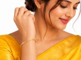 ELEGANT PETAL BANGLE