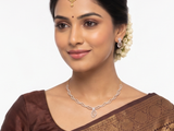 ELEGANT INTERLINKED LOOP NECKLACE