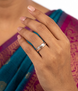 LYVEN DIAMOND RING