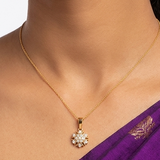 DHARNI DIAMOND PENDANT