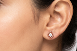 Lavish diamond shaped earring