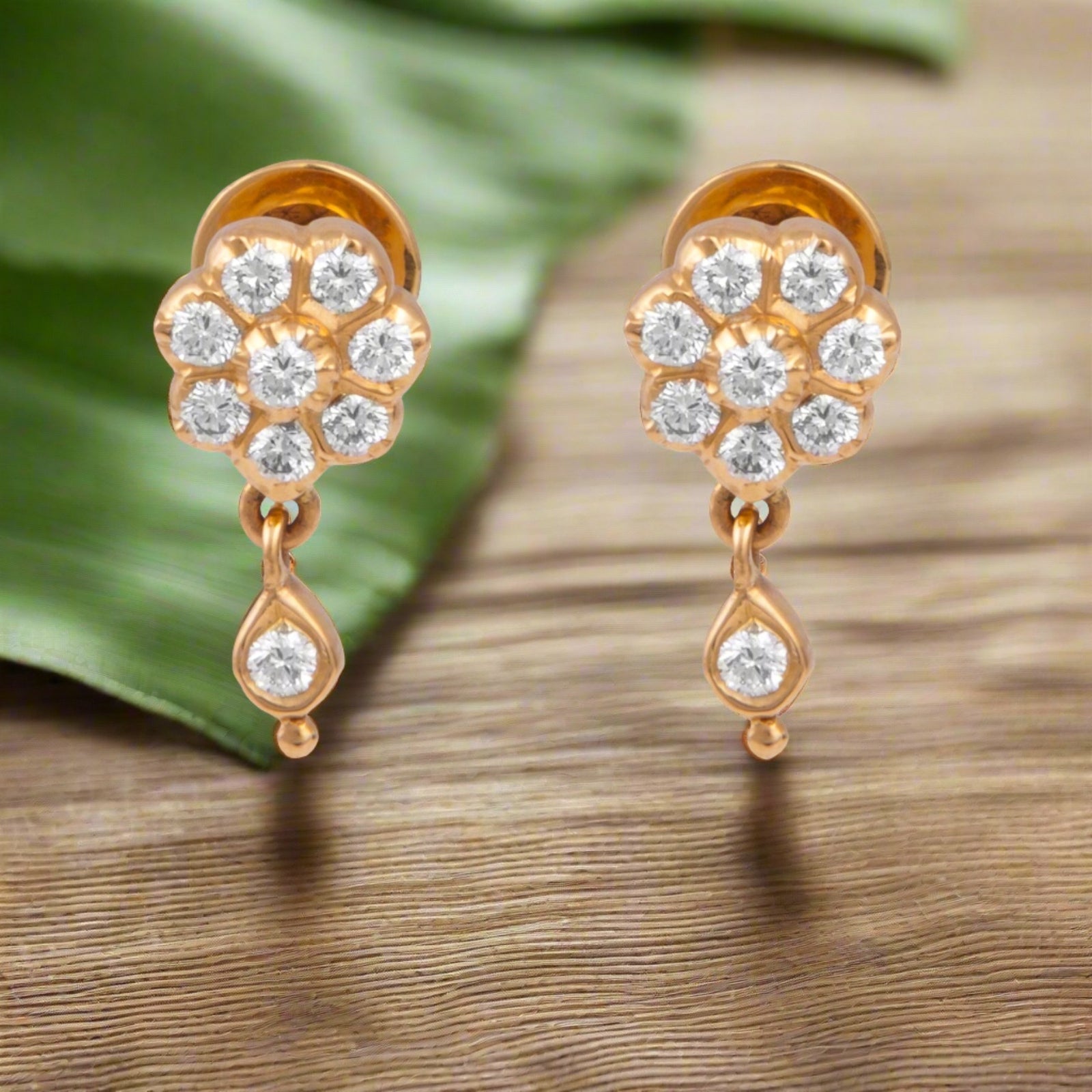 The Manjula Closed Setting 22k Diamond Stud EFIF Diamonds – EF