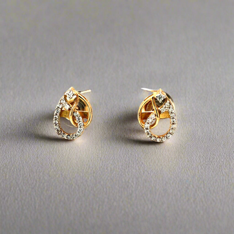 Diamond Studs, Diamond earrings, earring, gold Earring, dimoand jewellery, Efif diamond Jewellery 